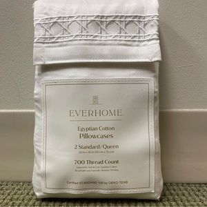 Everhome Egyptian Cotton 700-Thread-Count Std/Queen Pillowcases White (Set of 2)